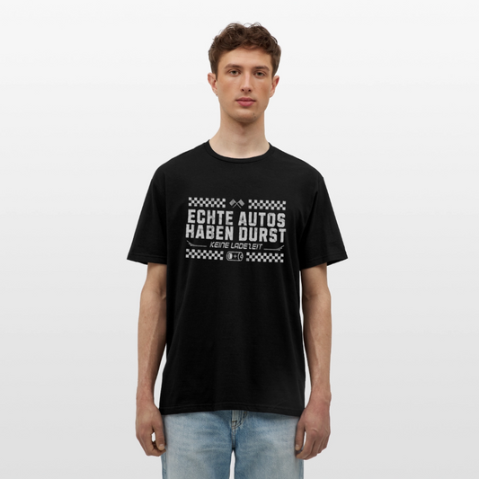 Echte Autos haben Durst Keine Ladezeit Illustration Herren T-Shirt - Schwarz